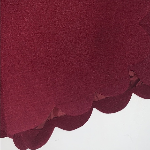 Topshop Burgundy Scalloped High Waisted Shorts - Picture 5 of 5